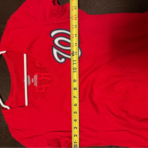 Majestic Women’s Red Washington Nationals T shirt 34 Bryce Harper on back Med - Picture 5 of 6